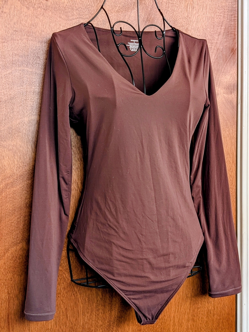 V-Neck Long Sleeve Bodysuit in Dark Brown